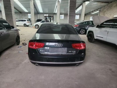 沈阳市13年奥迪A8L中型车4