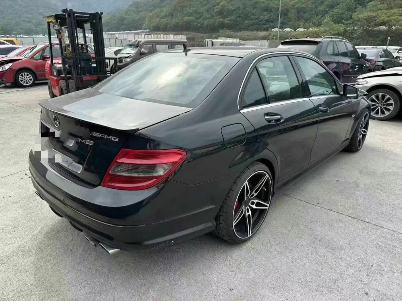 杭州市11年奔驰AMG C中型车5