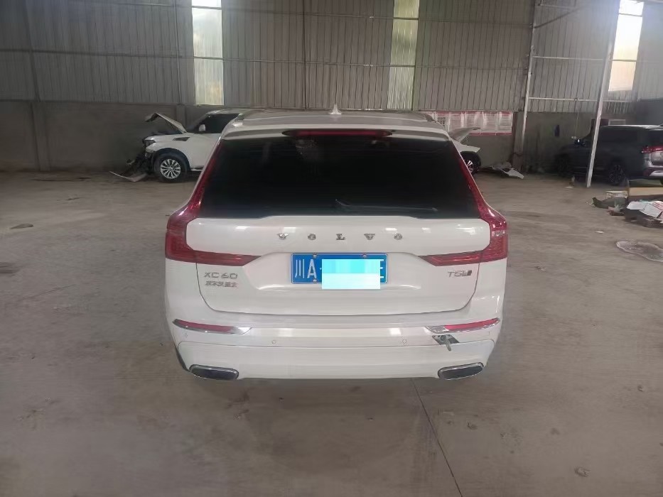 成都市20年沃尔沃XC60SUV4