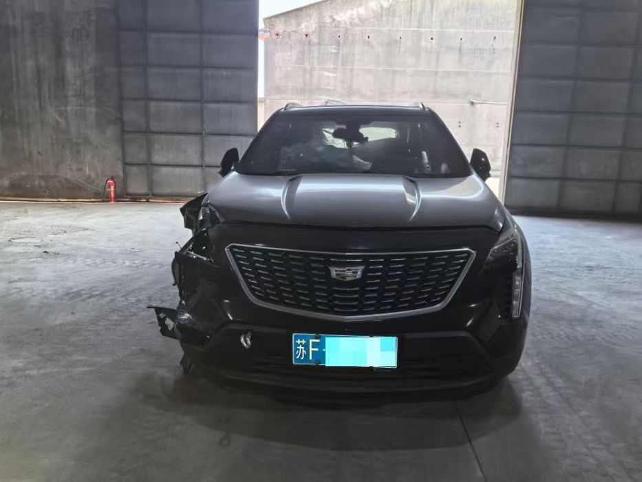 南京市20年凯迪拉克XT4SUV1