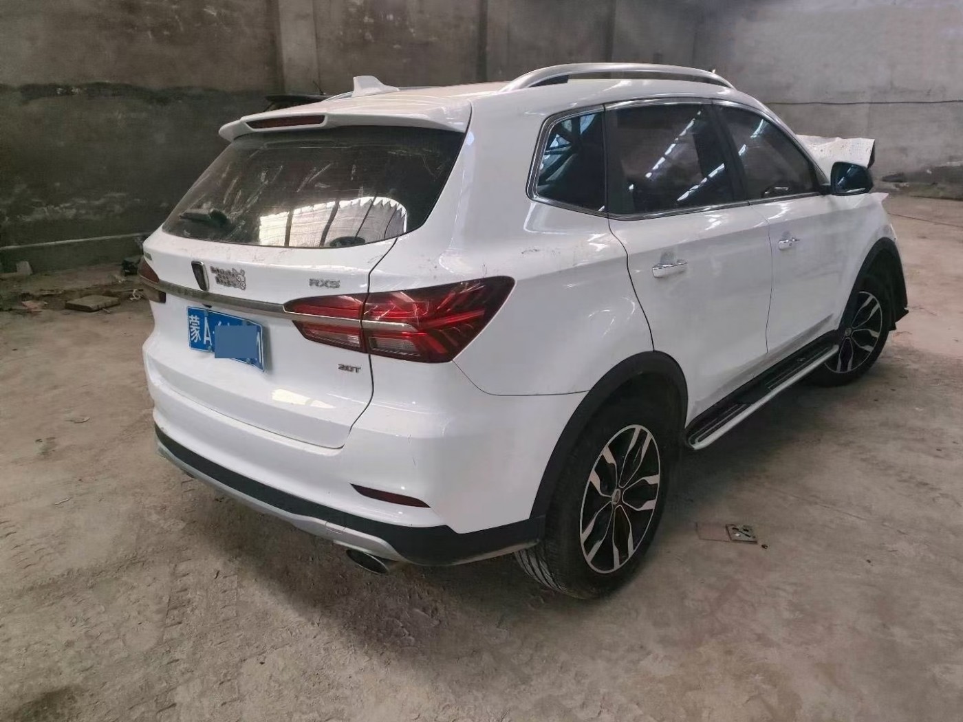 呼和浩特市18年荣威RX5SUV6