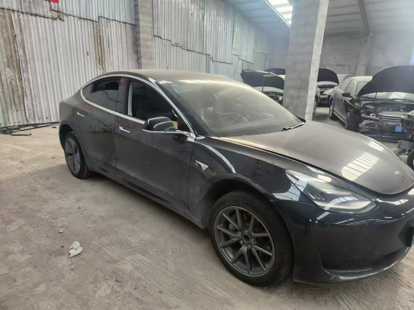 沈阳市20年特斯拉MODEL 3中型车3