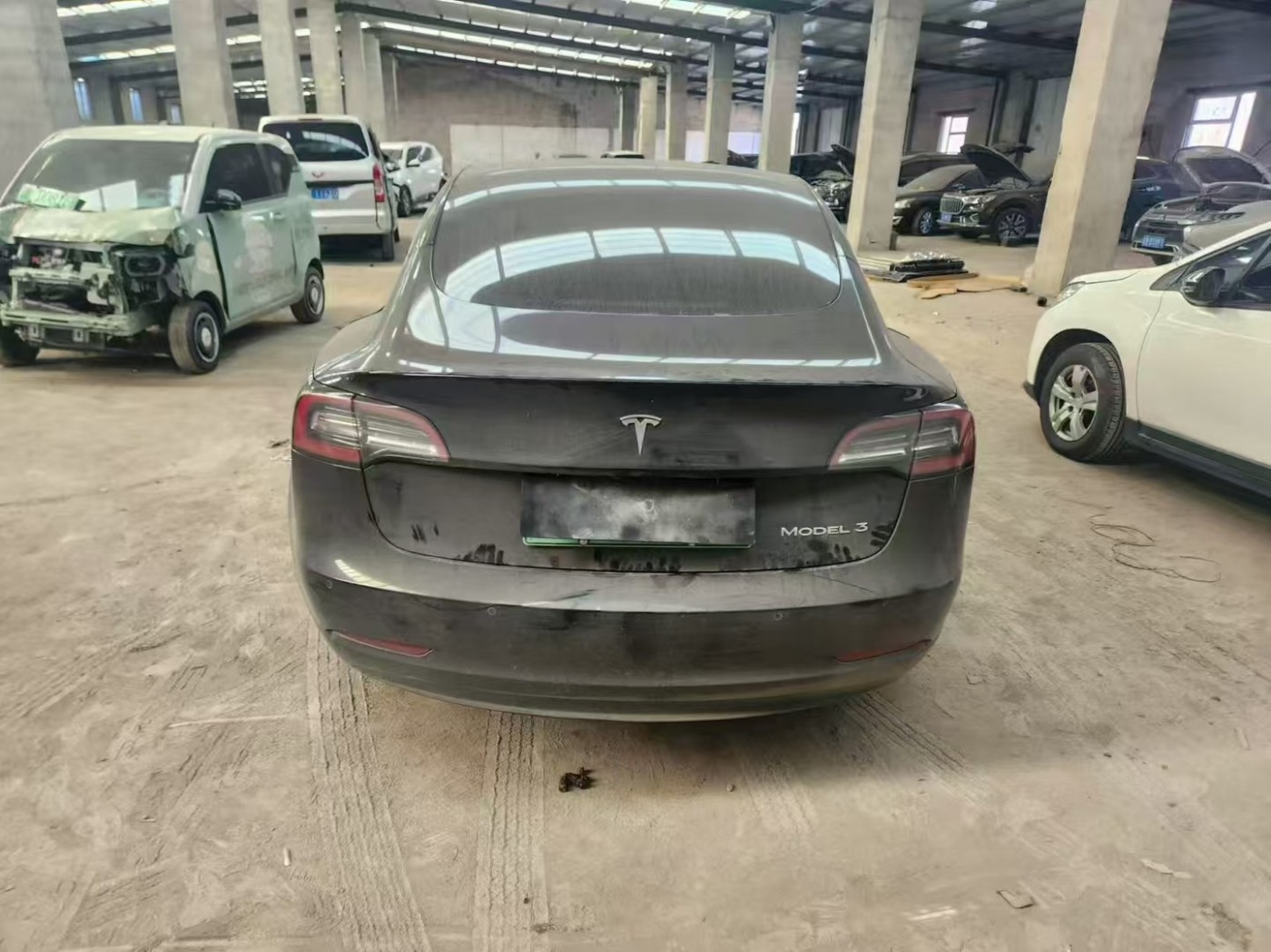 沈阳市20年特斯拉MODEL 3中型车4