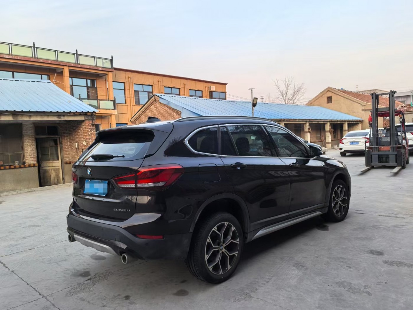 聊城市20年宝马X1SUV7