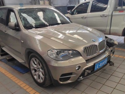 昆明市13年宝马X5SUV