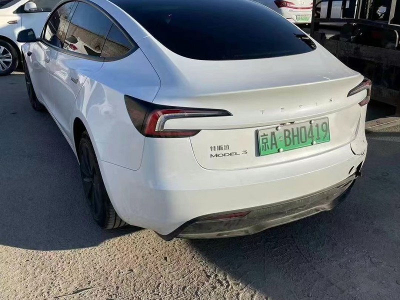 北京24年特斯拉MODEL 3中型车6