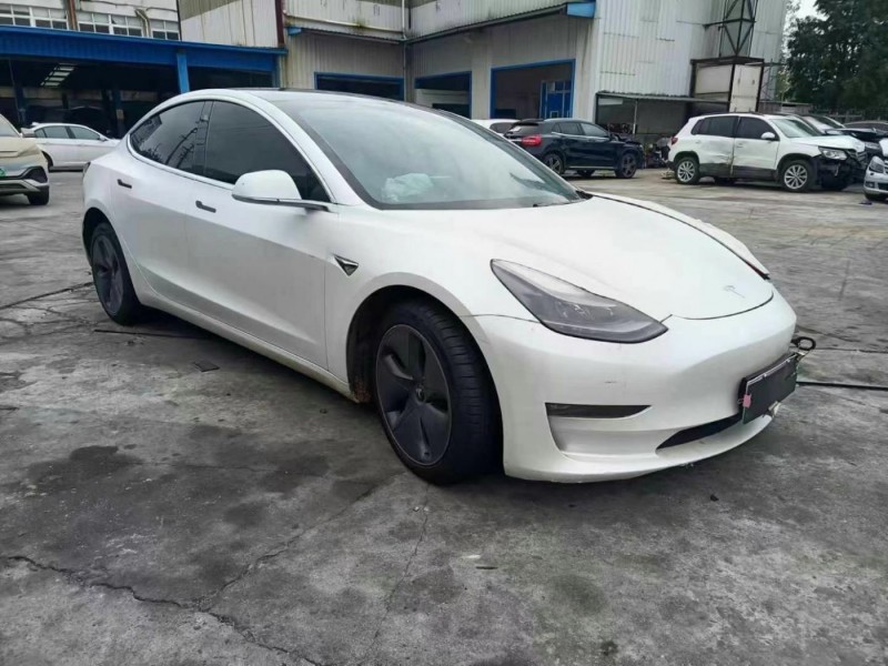 上海20年特斯拉MODEL 3中型车