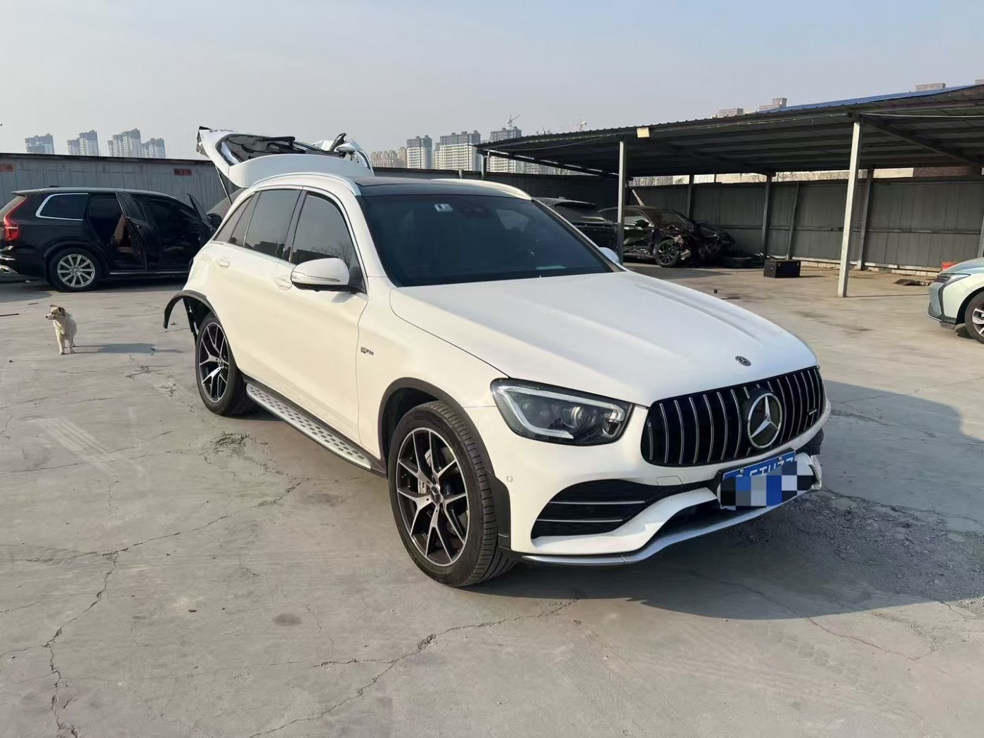 郑州市20年奔驰AMG GLCSUV1