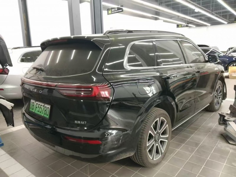 济宁市24年华为问界SUV3