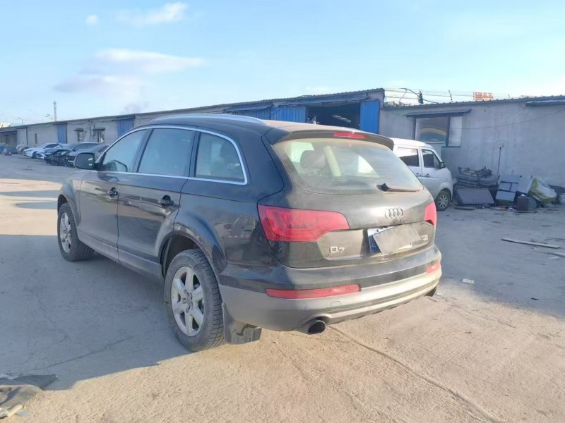 沈阳市14年奥迪Q7SUV6