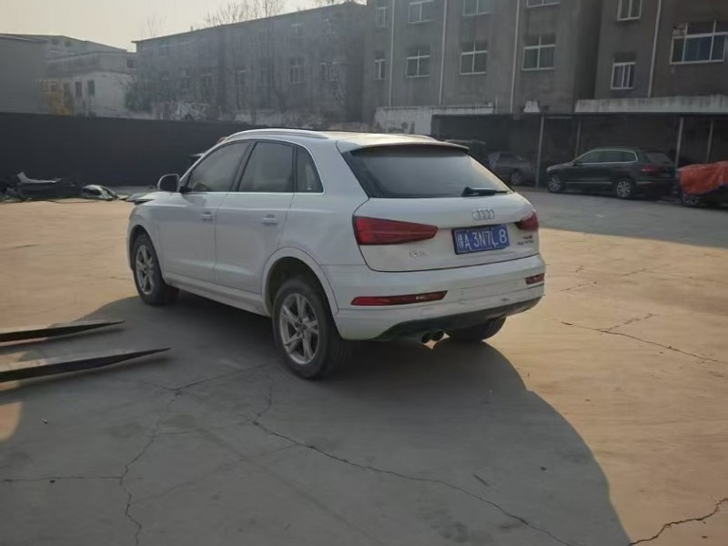 郑州市19年奥迪Q3SUV4