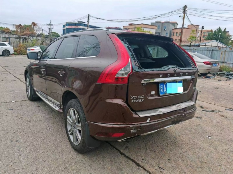 广州市16年沃尔沃XC60SUV6