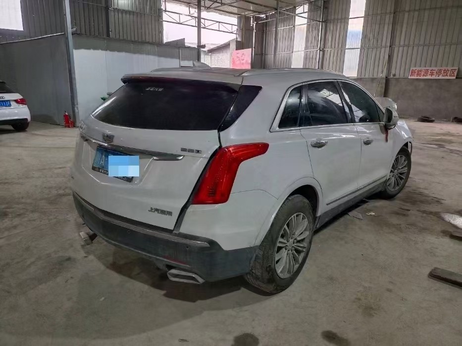 成都市18年凯迪拉克XT5SUV6