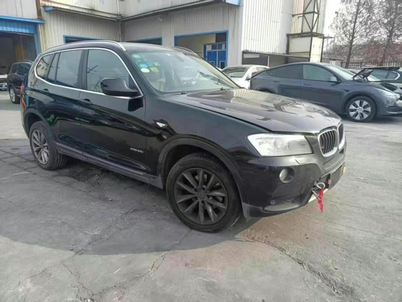 上海12年宝马X3SUV2