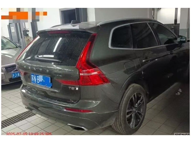 上海18年沃尔沃XC60SUV3