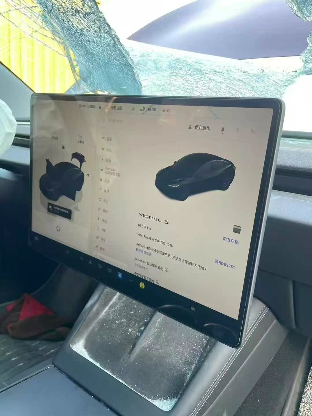 北京24年特斯拉MODEL 3中型车8