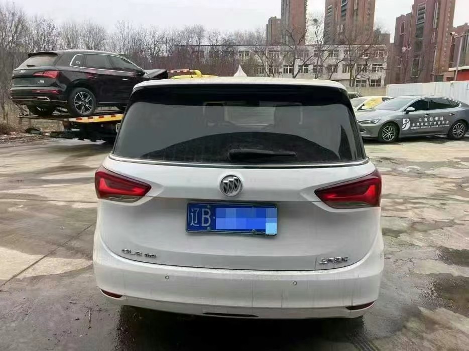 大连市19年别克GL6MPV5