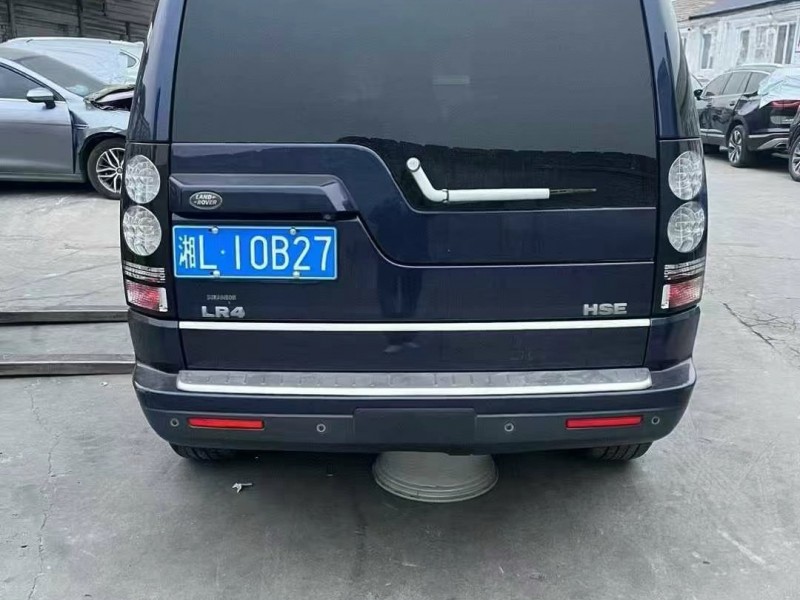 北京15年路虎发现SUV5