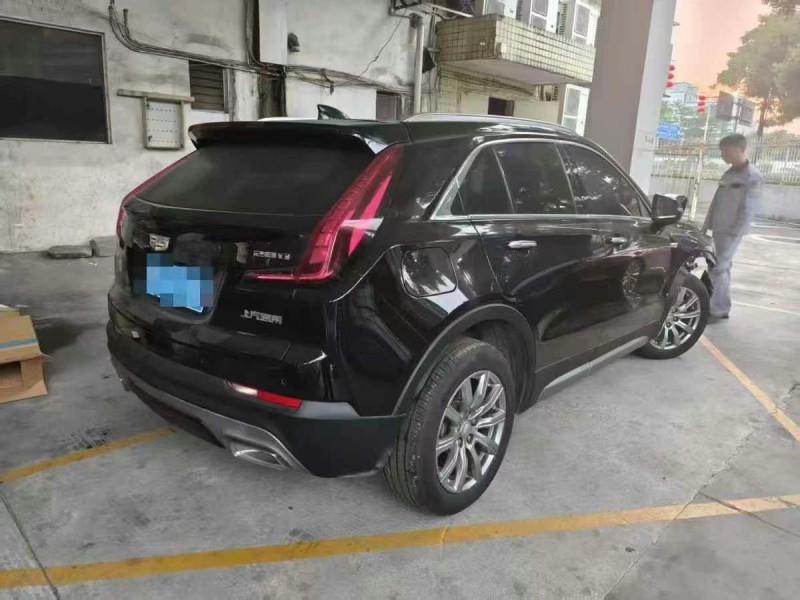 自贡市21年凯迪拉克XT4SUV4