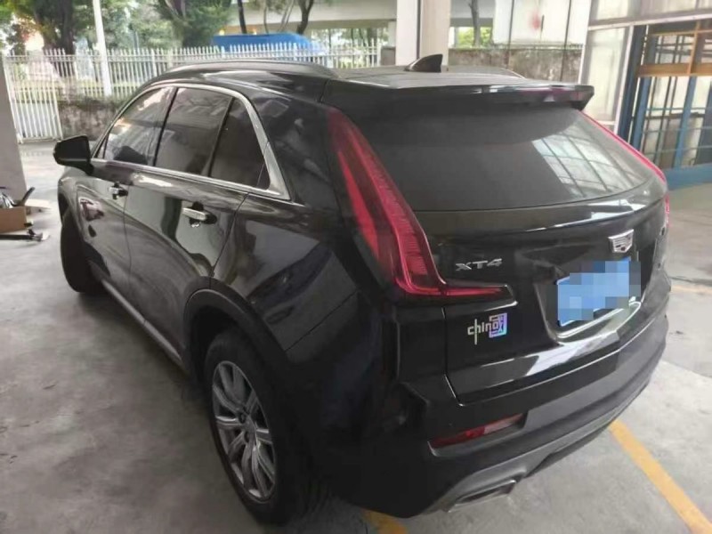 自贡市21年凯迪拉克XT4SUV3