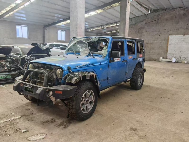 沈阳市16年Jeep牧马人SUV3