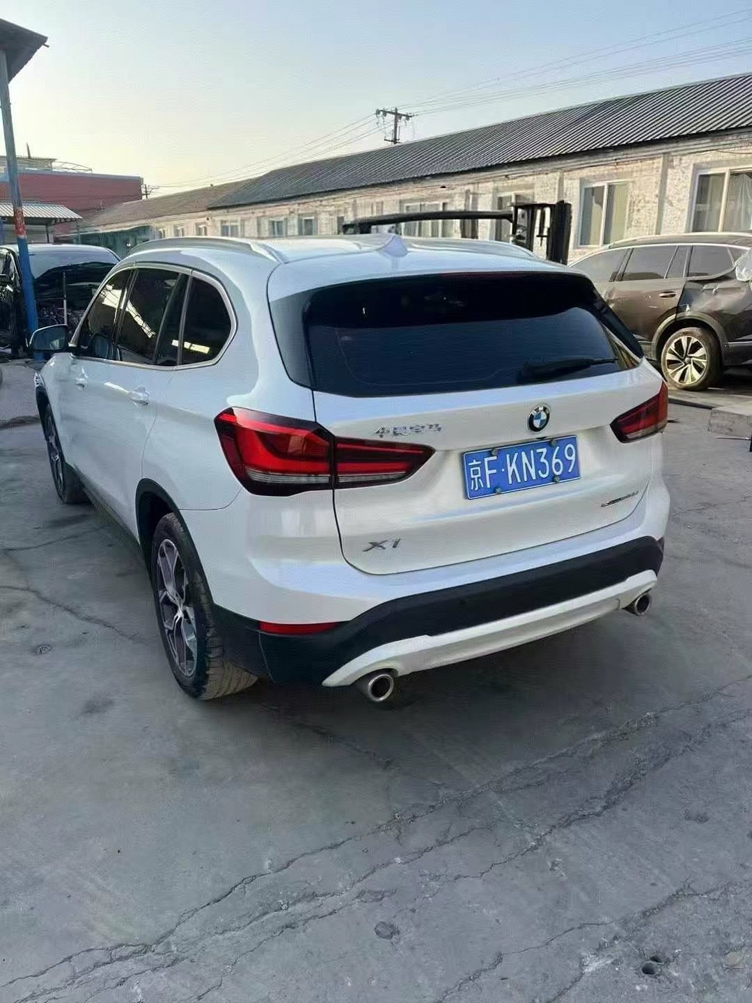 北京22年宝马X1SUV6