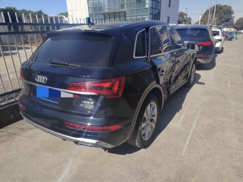 南通市22年奥迪Q5LSUV4