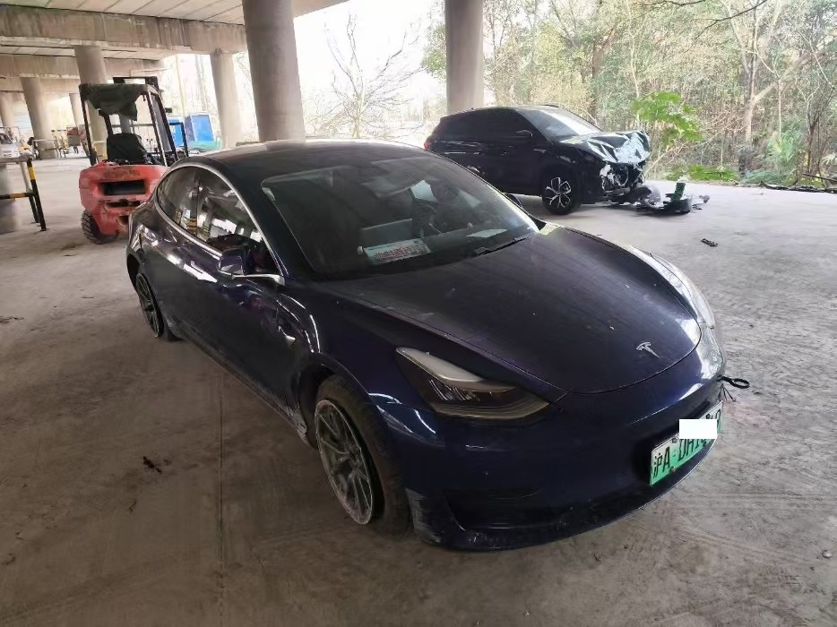 杭州市20年特斯拉MODEL 3中型车6