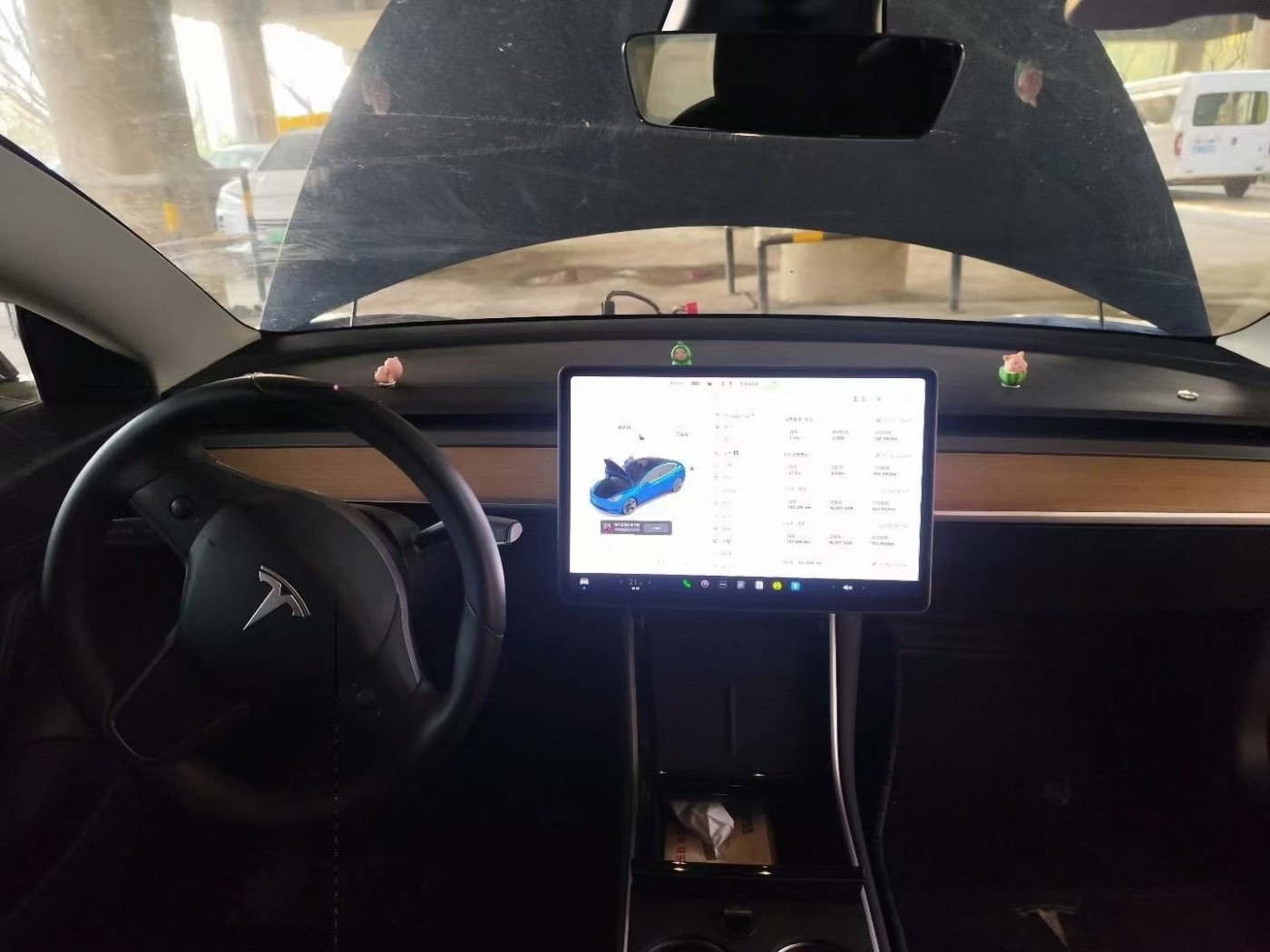 杭州市20年特斯拉MODEL 3中型车8