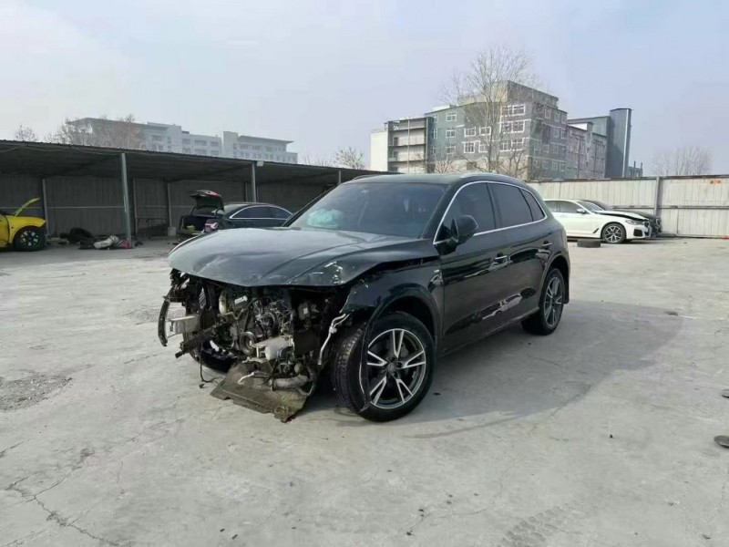 郑州市19年奥迪Q5SUV4