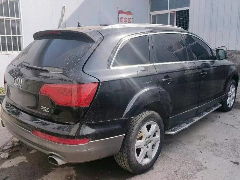 郑州市14年奥迪Q7SUV5