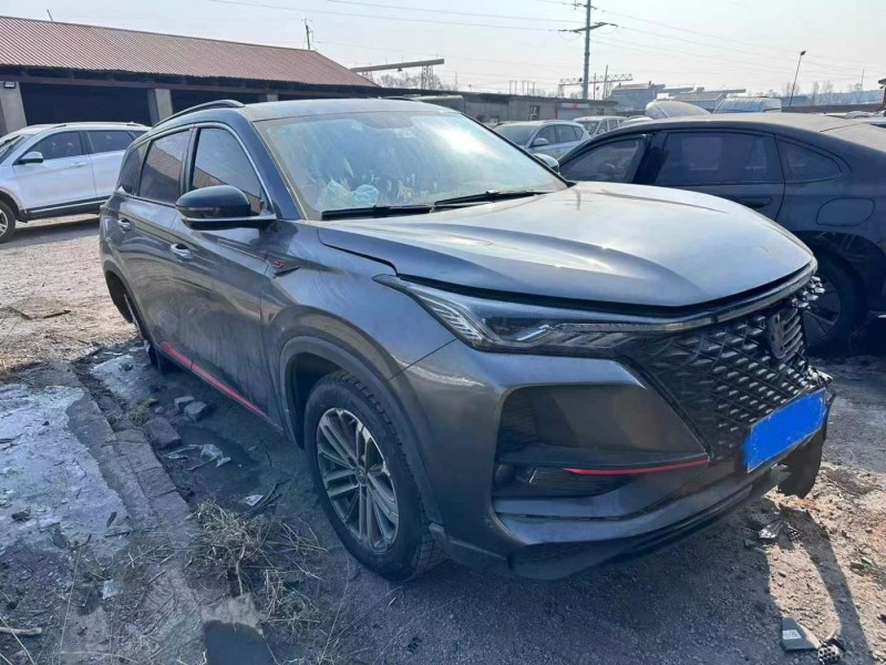 哈尔滨市20年长安CS75SUV3