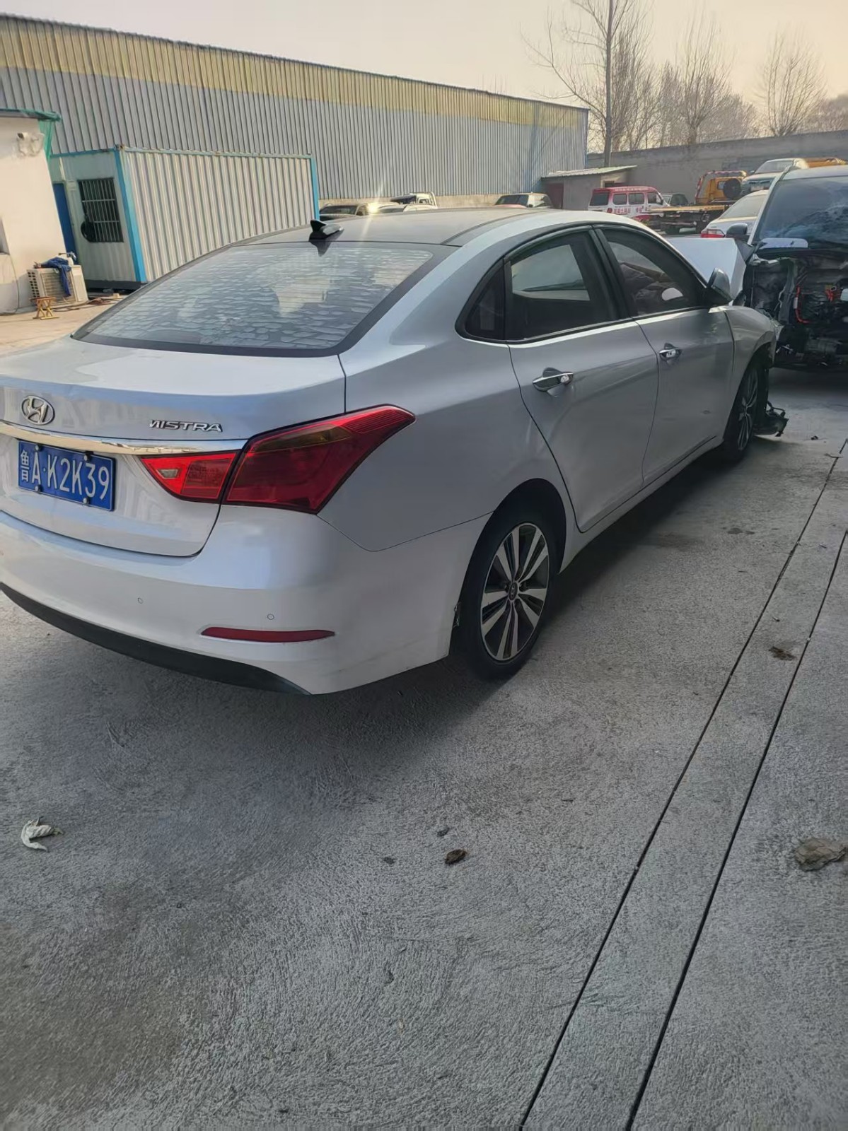 济南市16年现代名图中型车4