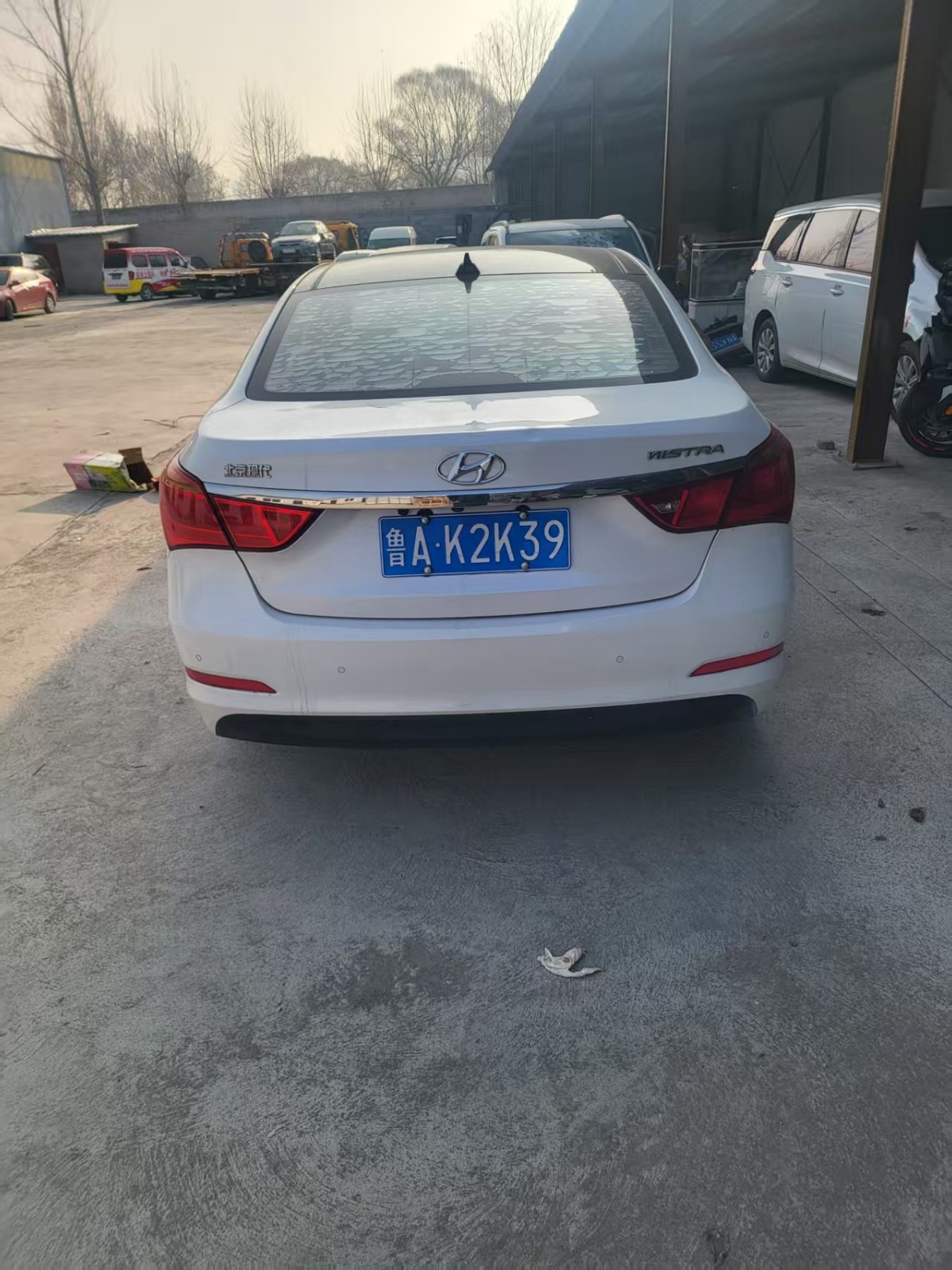 济南市16年现代名图中型车3