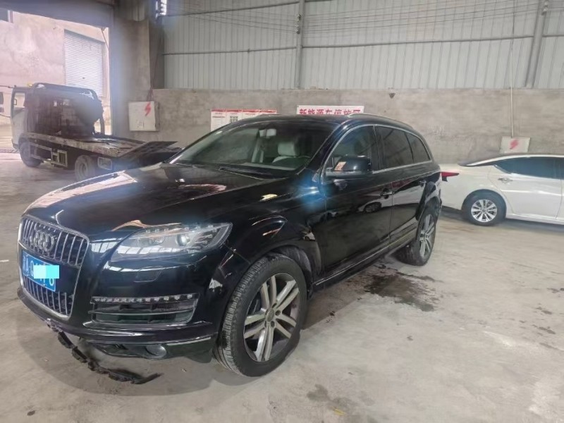 重庆11年奥迪Q7SUV3