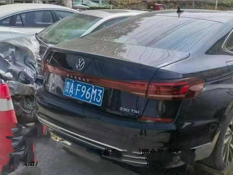 贵阳市23年大众帕萨特中型车4