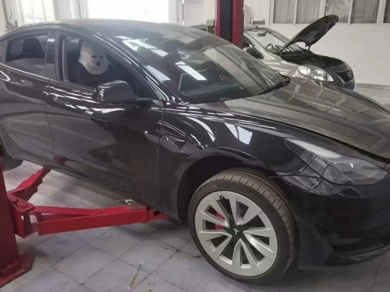 保山市21年特斯拉Model 3中型车1